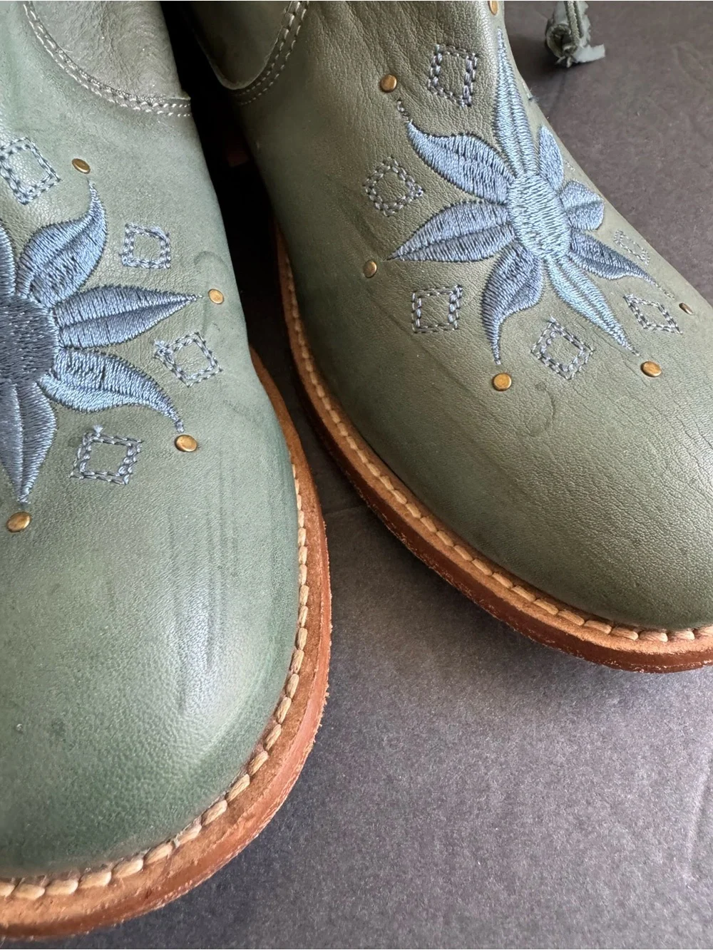 Musse & Cloud Green Blue Leather Ankle Boots Embroidered Tie‎ Tassel Womens 10